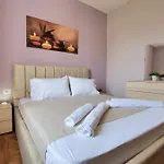 Elsa Apartment