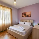Elsa Apartment