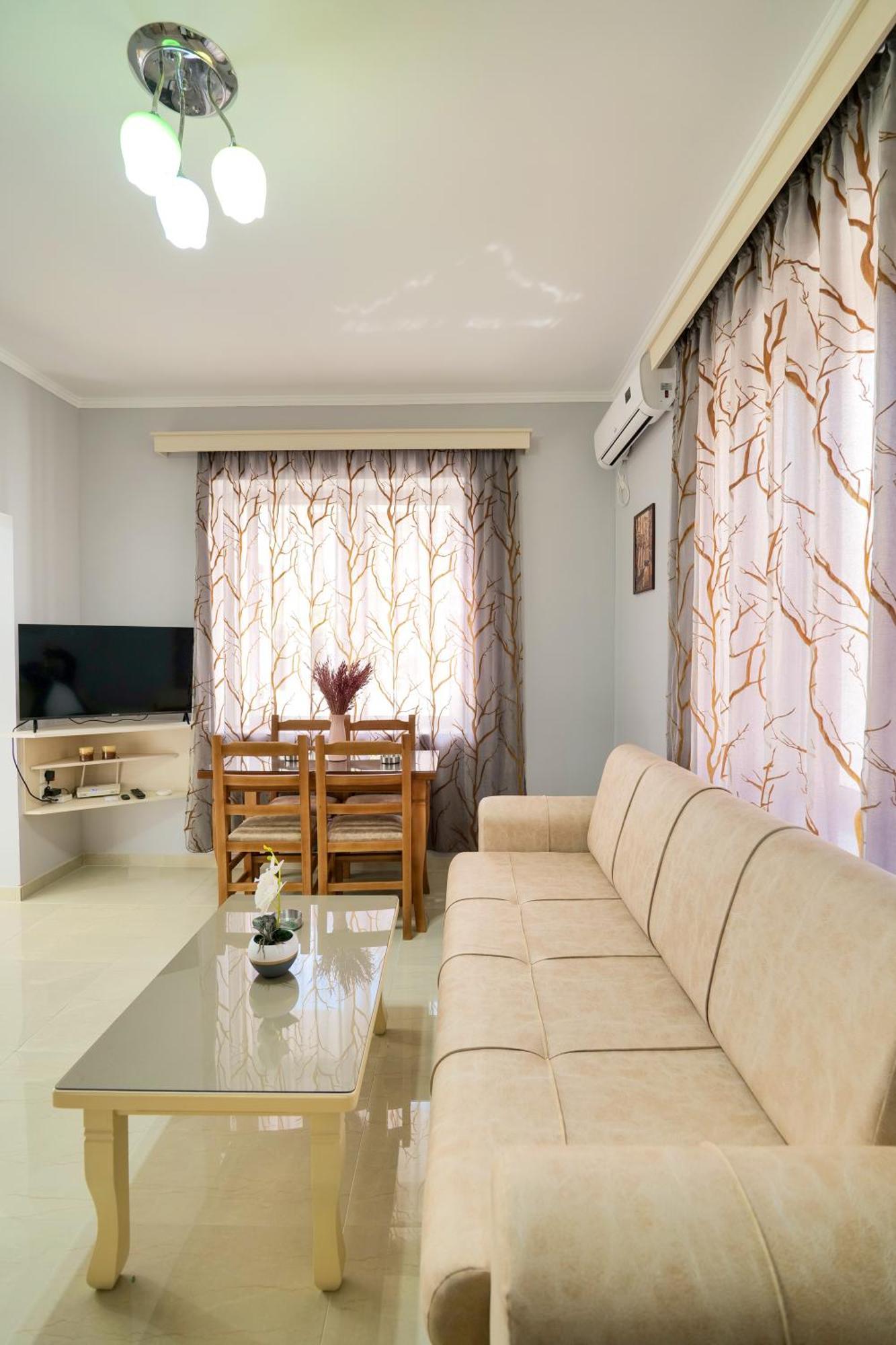 Elsa Apartament Saranda